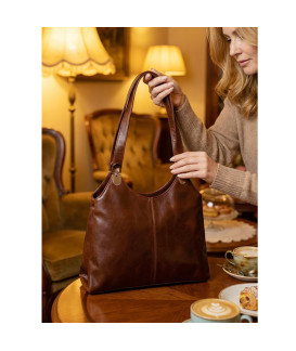 Brown leather zippered handbag with two straps 212-8013-40