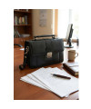 Schwarzes Herren-Lederetui mit Klappregister und Henkel 611-2415-60